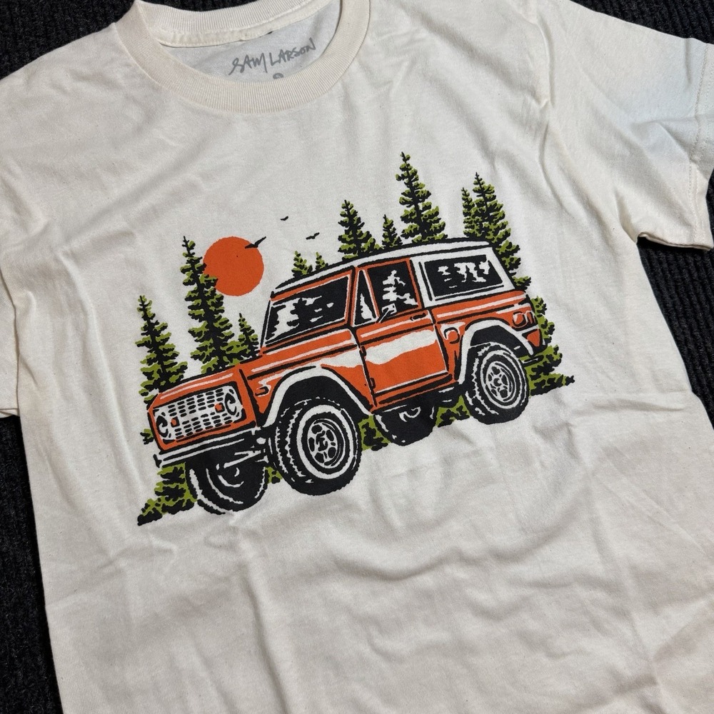 New Ford Bronco 4x4 Sam Larson Classic Mens White Vintage T-Shirt Small Camping